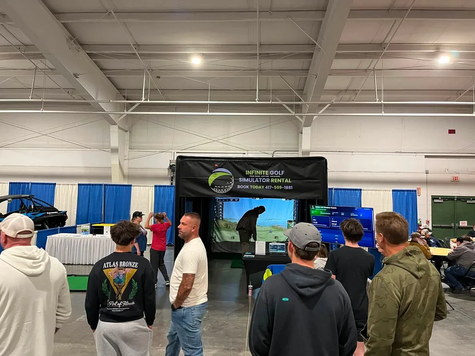 Infinite Golf entertaining guests at the Ozark Empire Man Show Expo.
